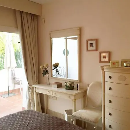 아파트 Beachside Luxury 2 Bedroom Apartment, Puerto Banus *