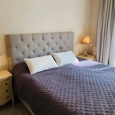 아파트 Beachside Luxury 2 Bedroom Apartment, Puerto Banus *
